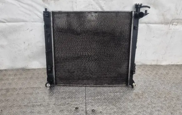 Hyundai ix35 Coolant radiator