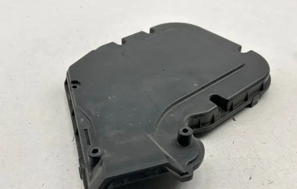 Volvo V40 Engine control unit box 31338665 D0X1B