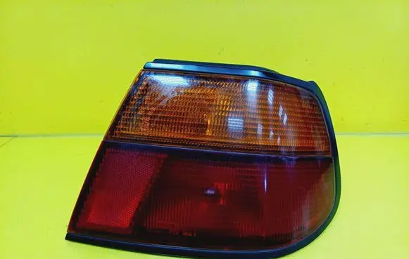 Nissan Almera Rear/tail lights