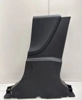 (B) pillar trim (bottom)