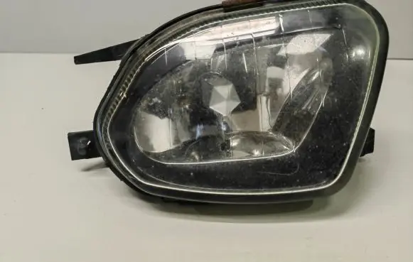 Mercedes-Benz E W211 Front fog light