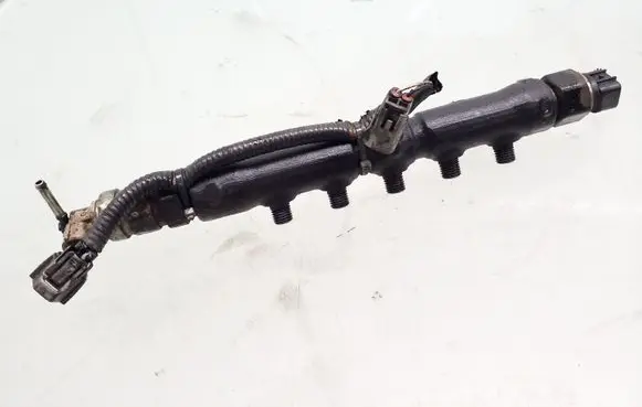 Toyota Corolla E120 E130 Fuel main line pipe 8945860010