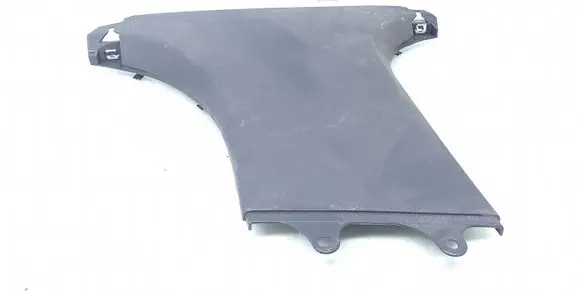 (B) pillar trim (bottom)