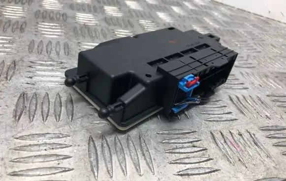 BMW 5 F10 F11 Airbag control unit/module 9253637 31925363701U A2C53361926