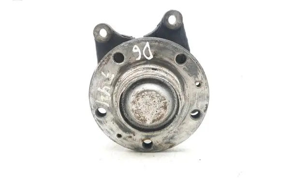 Peugeot RCZ Rear wheel hub