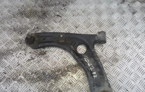 Toyota Aygo AB10 Front lower control arm/wishbone