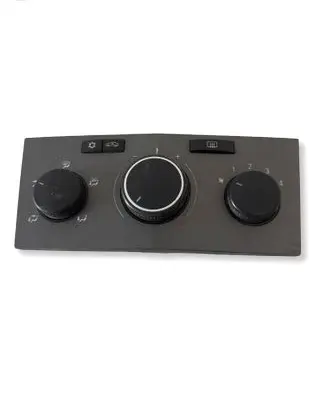 Opel Astra H Climate control unit 13201300 901512410005