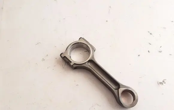 Renault Master III Connecting rod/conrod 121004942R