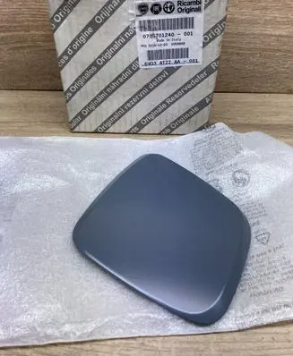Fiat 500X Tail light bulb cover holder 735701240