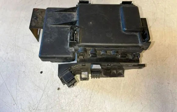Volkswagen Lupo BSM Control unit 6X0937506B