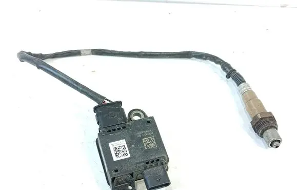 Volkswagen Crafter Lambda probe sensor 03N906261F EGSPM22 0281008380