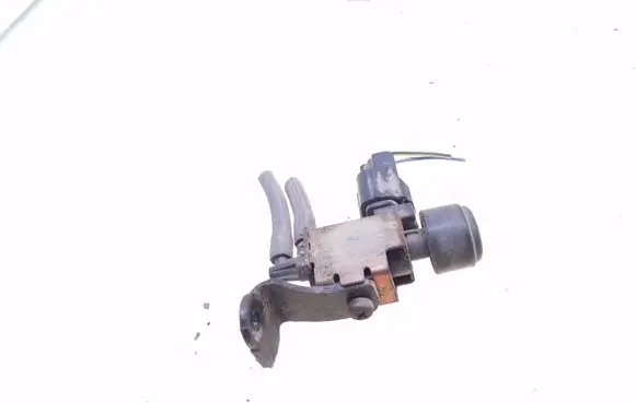 Honda Accord Vacuum valve 