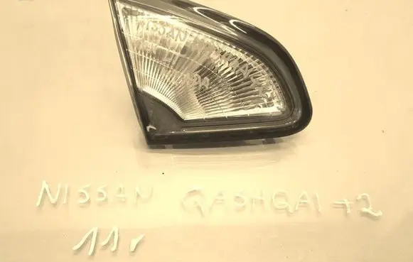 Nissan Qashqai Rear/tail lights
