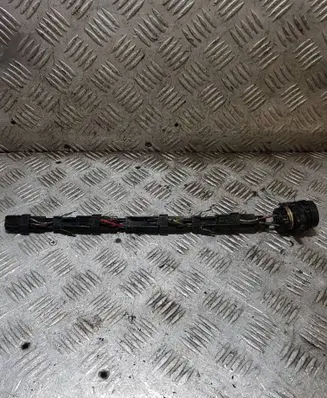Volkswagen PASSAT B5 Fuel injector wires 038971803