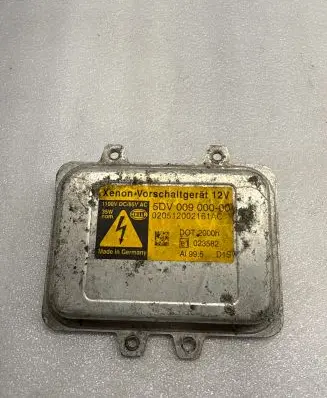 BMW 5 E60 E61 Headlight ballast module Xenon 5DV00900000 020512002161AC