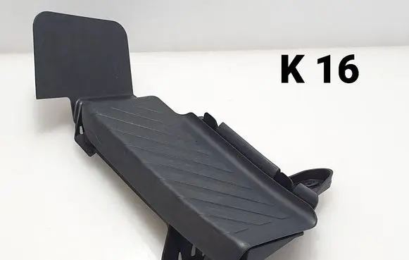Audi A3 S3 8V Foot rest pad/dead pedal 5Q1864777B 5Q1864775
