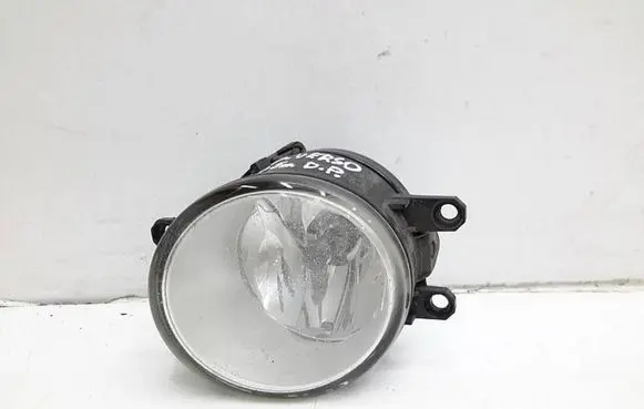 Toyota Corolla Verso E121 Front fog light 271522