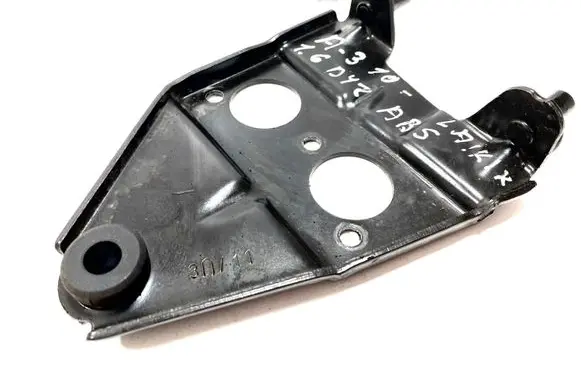 Audi A3 S3 A3 Sportback 8P ABS pump bracket 1K0614235D ESJC4