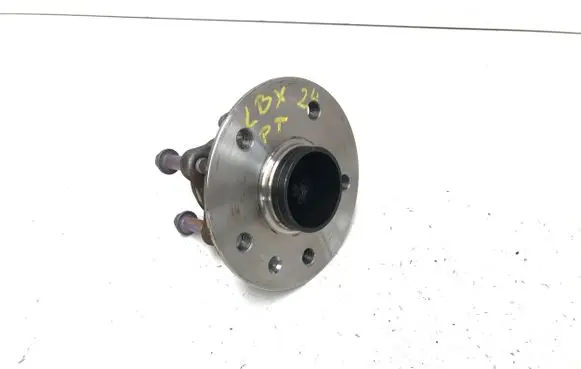 Lexus LBX Rear wheel hub 89544K0010