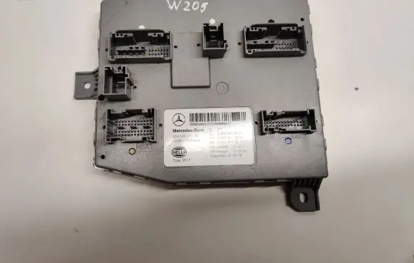 Mercedes-Benz C W205 Central body control module A2059013904