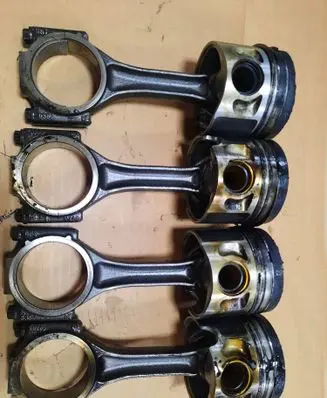 Volkswagen PASSAT B5.5 Piston with connecting rod 