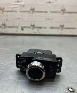 Mercedes-Benz B W246 W242 Multifunctional control switch/knob A2469009702 A2469013202 11830239