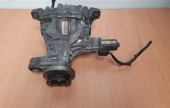 Jeep Cherokee Rear differential P68184737AB 12403204