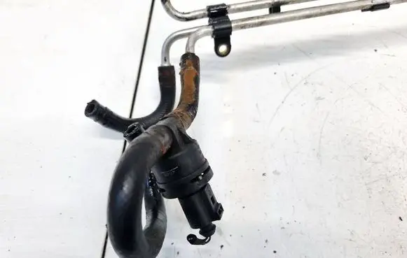 Seat Leon (1P) Fuel temperature sensor 038906081B