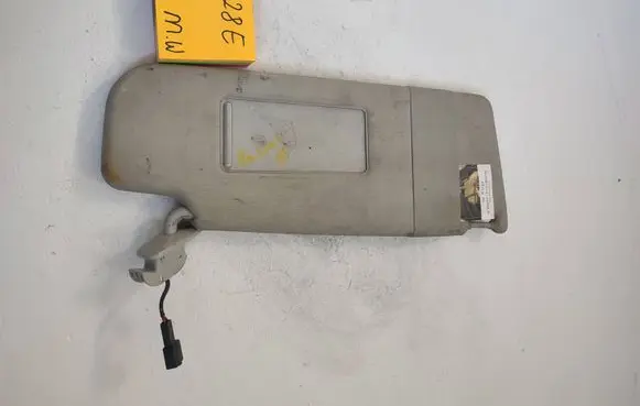 Volkswagen PASSAT B5 Sun visor 8451465