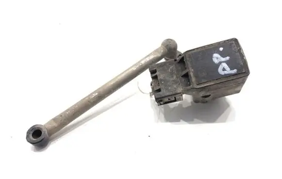 BMW 5 E60 E61 Headlight/headlamp level sensor 1093697