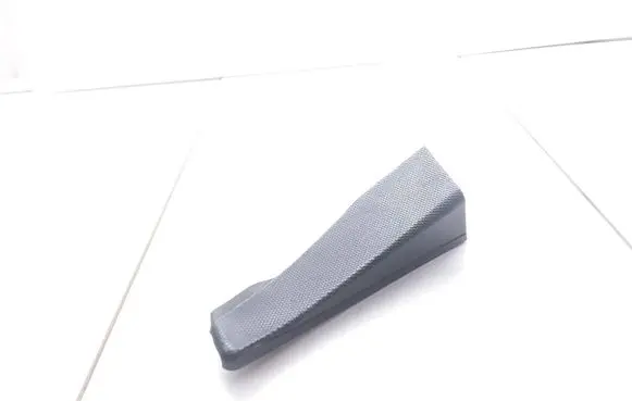 Opel Meriva B Windshield trim 13305383