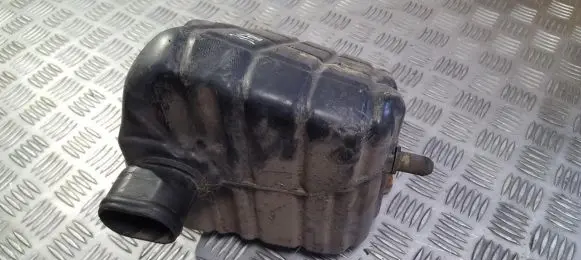 Nissan Primera Intake resonator nissan59y00