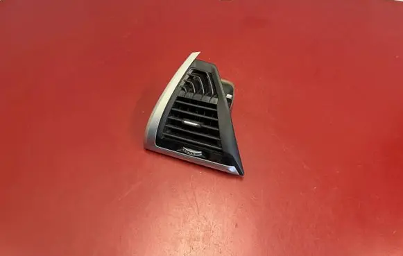 BMW X3 G01 Dashboard side air vent grill/cover trim 9363439 64229363439