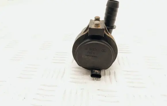 Ford Focus Electric auxiliary coolant/water pump JX618B552AA