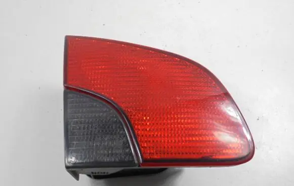 Peugeot 406 Rear/tail lights 45504