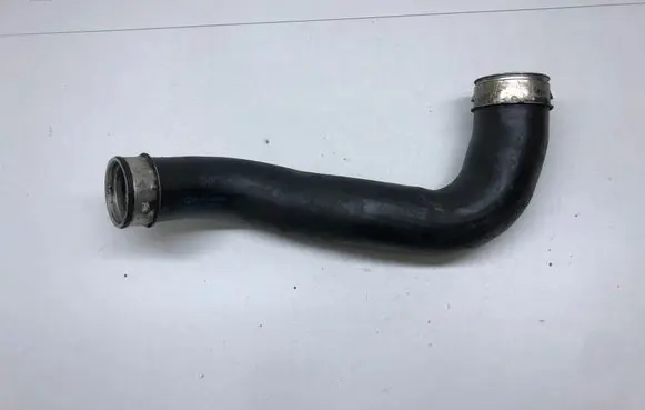 Volkswagen Touareg I Intercooler hose/pipe 7L6145790B