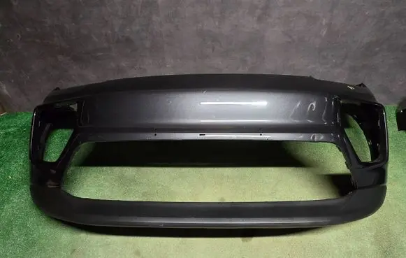 Porsche Macan (95C) Front bumper