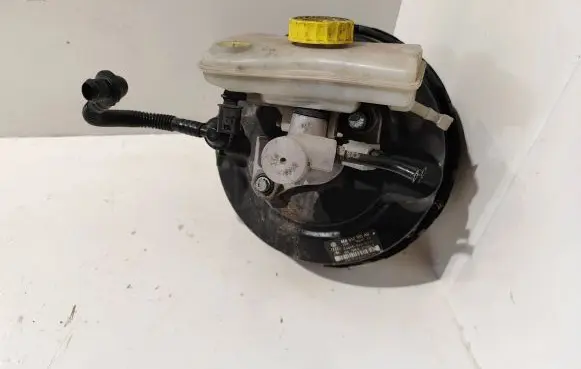 Audi A4 S4 B7 8E 8H Brake booster 8E0612105AG 03785945024