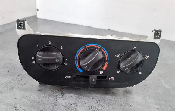 Fiat Doblo Climate control/heater control trim 