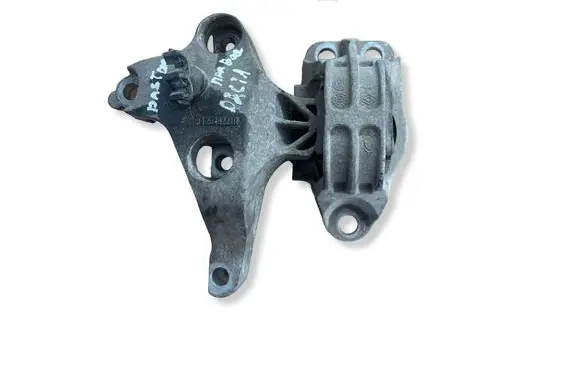 Dacia Duster Engine mount bracket 112849221R