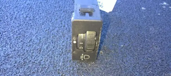 Citroen Xsara Picasso Headlight level height control switch