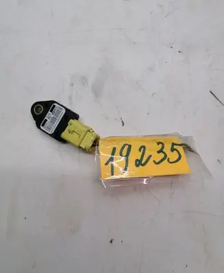 Hyundai i30 Airbag deployment crash/impact sensor 959202H000