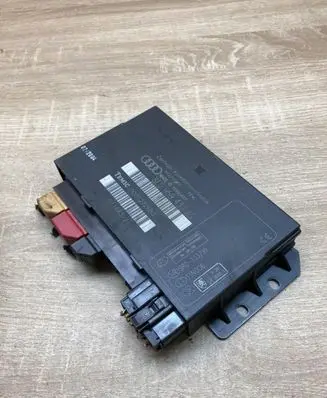 Audi A4 S4 B6 8E 8H Comfort/convenience module 8E0959433AS 2726B3