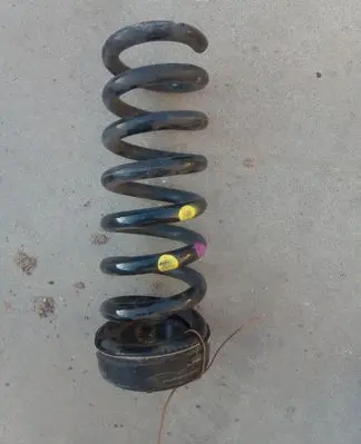 Mercedes-Benz E A207 Rear coil spring