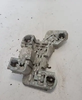 Volvo V50 Tail light bulb cover holder 27169008