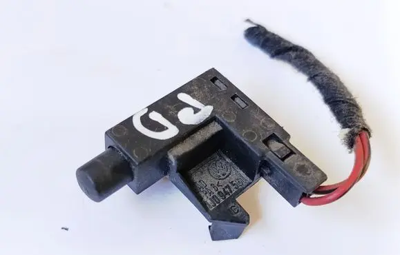 Sensor