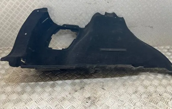 Renault Megane III Tailgate/trunk side cover trim 