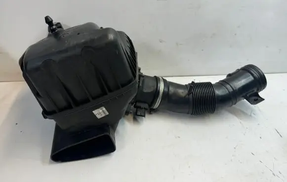 Maserati Ghibli Air filter box 670004602 670004643
