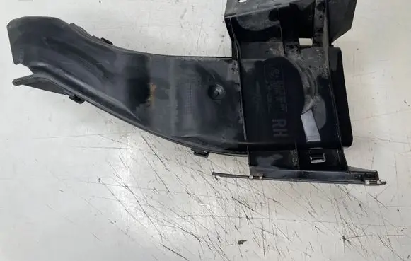 BMW X5 E53 Brake cooling air channel/duct 51717121616 74850610