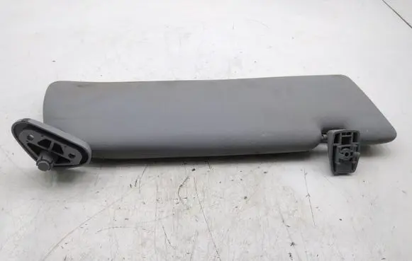 BMW 1 E81 E87 Sun visor